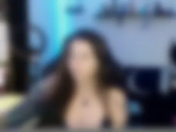 bigtittedtattedlesbian webcam preview
