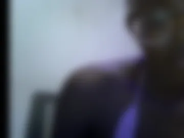 black_petitqueen12 photo 5