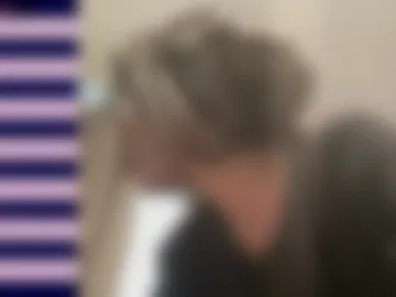 bloggirllaurel photo 4