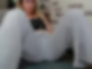 blonddaiana23 webcam preview