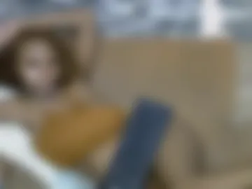blonde_creamy photo 2
