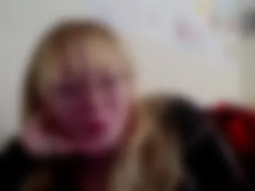 blonde_katie photo 7
