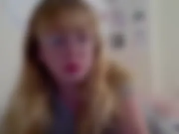 blonde_katie photo 2