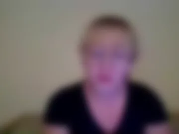 blonde_katie photo 2