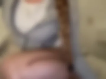 blonde_petite photo 7