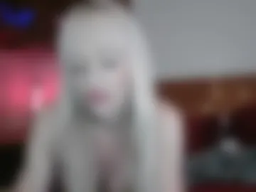 blondebaddiesummer photo 7