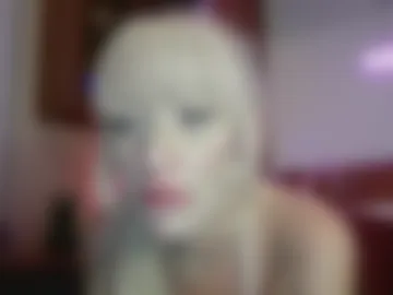blondebaddiesummer photo 2