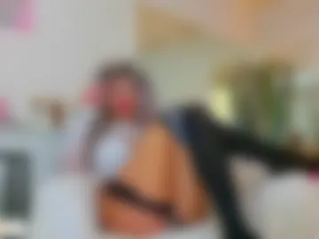 blondeceline photo 2