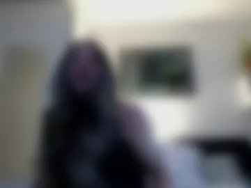 blondiblueeyess live webcam preview