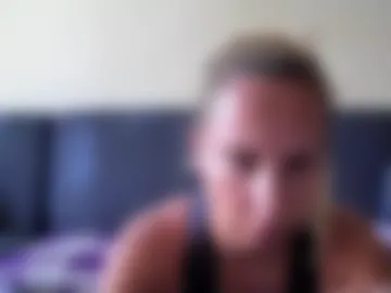 blondiepam23 photo 3