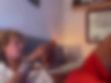 blondncurly photo 3