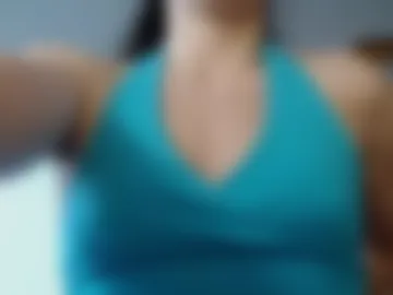 blondyelena webcam preview