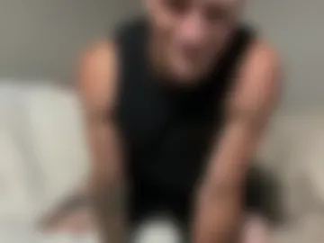 blue_eyed_beau webcam preview