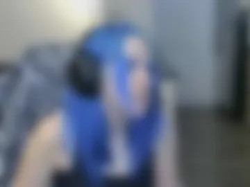 blue_starr_official live webcam preview