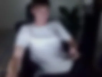 blueyedboyinasia webcam preview