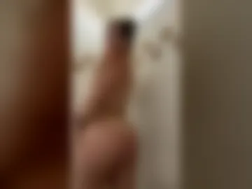 bluntbaby4 live webcam preview