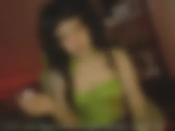 blushing_nymph photo 6