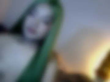 bombshell_trixsy webcam preview