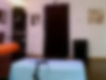 bombshellbaeby photo 3