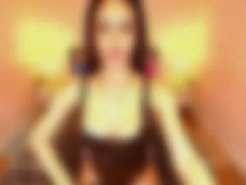 bombshelllaurax photo 3