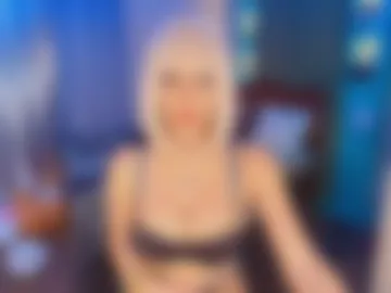 bombshelllaurax photo 6