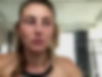 bonnievibes photo 2