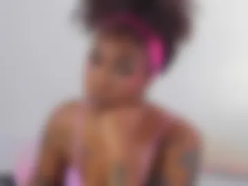brandy_brow webcam preview