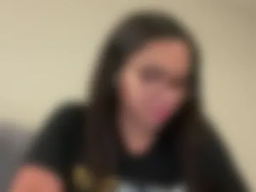 bratafterhours live webcam preview