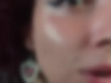 bri_von_dhara_ webcam preview