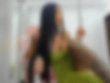 britney_charm photo 2