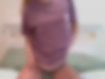 brittbratt24 webcam preview