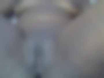 bron_curvy6 webcam preview