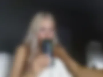 brookeskyy webcam preview