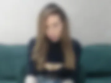 brunettesurprise photo 4