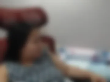 bubblebuttpinay webcam preview