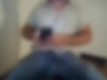 buck_bronson live webcam preview