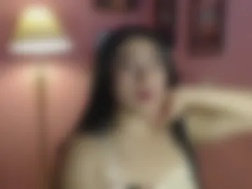 bunnyemilyr0s33 photo 3