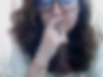 bustyemma webcam preview