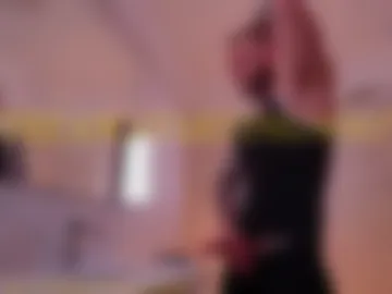 c_o_n_q_u_e_r photo 7