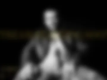 c_o_n_q_u_e_r photo 2