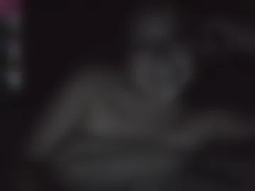 caityb1 webcam preview