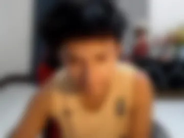 callme_justine webcam preview