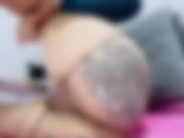 callme_vicky webcam preview