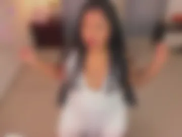 callmelilah webcam preview