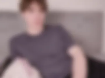 callmenineoneseven webcam preview