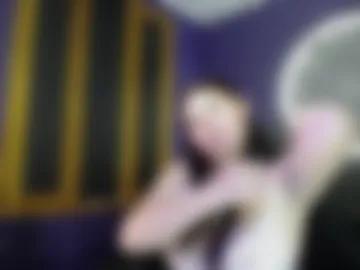 camila_purple photo 6