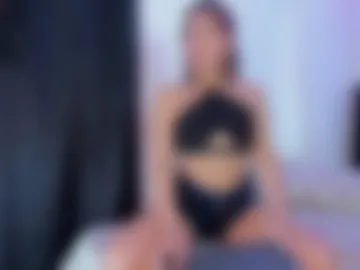 camilapreston_ photo 2