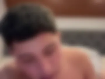 camkaren live webcam preview