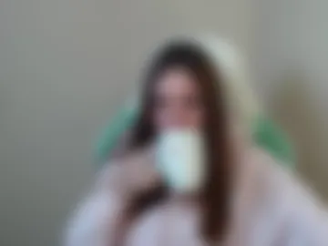 cammila_horn photo 4