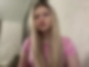 candelariahile photo 7